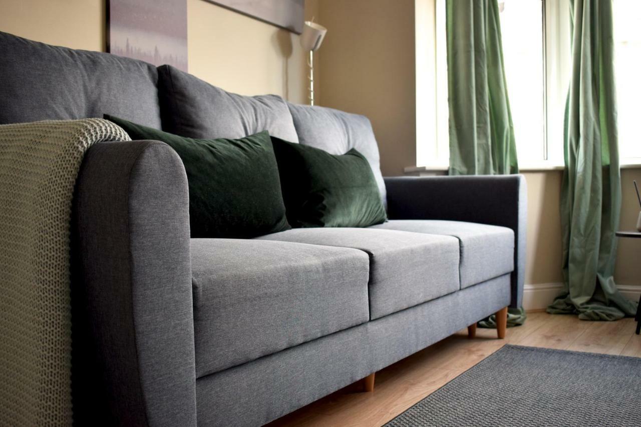Charming Three Bed Home Near City Centre And Hospital Southampton Extérieur photo
